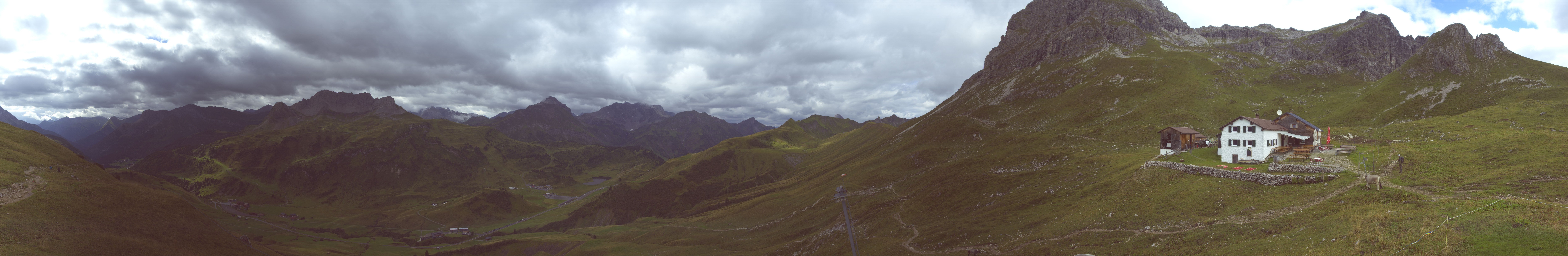 Archived image Webcam Widdersteinhütte in Warth-Schröcken
