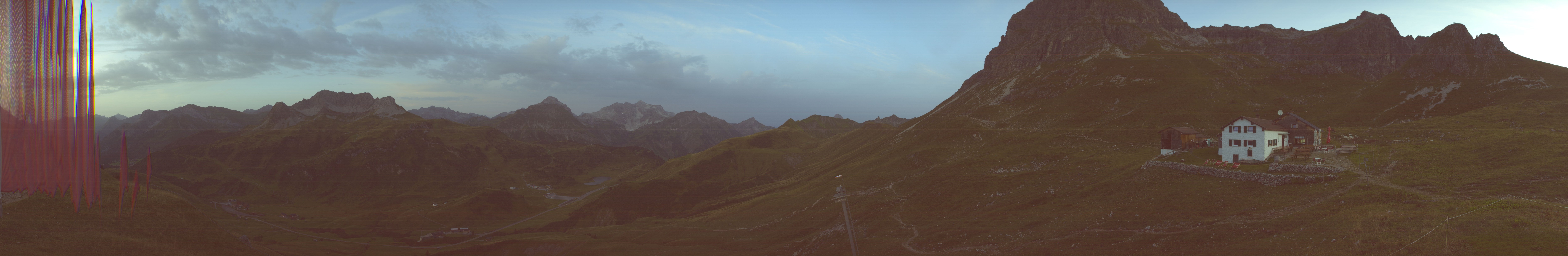 Archived image Webcam Widdersteinhütte in Warth-Schröcken