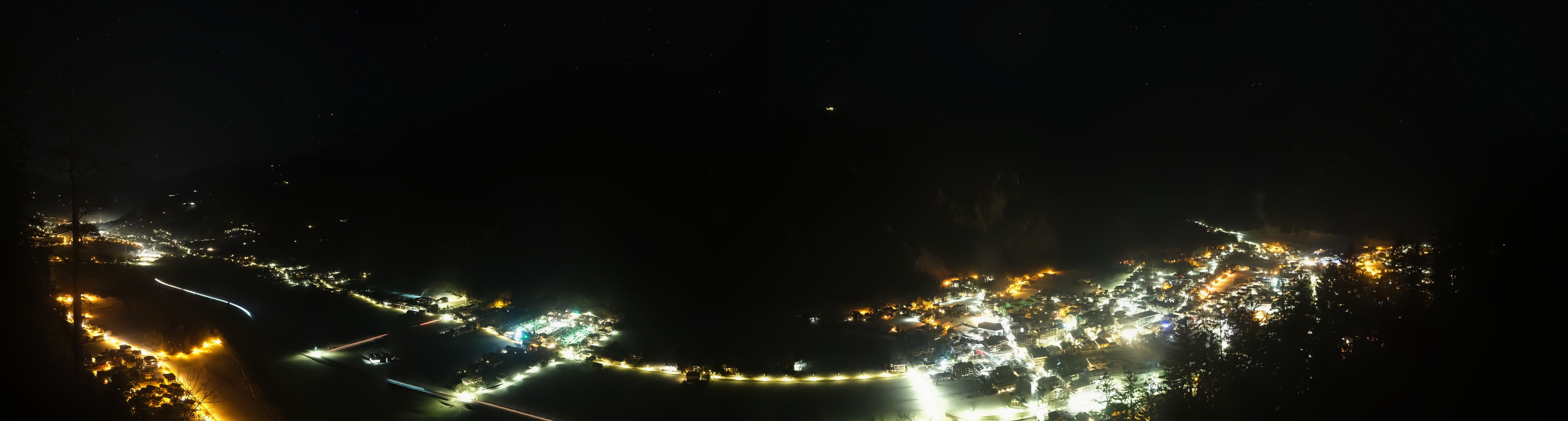 Archiv Foto Webcam Mayrhofen im Zillertal: Blick vom Gasthof Zimmereben