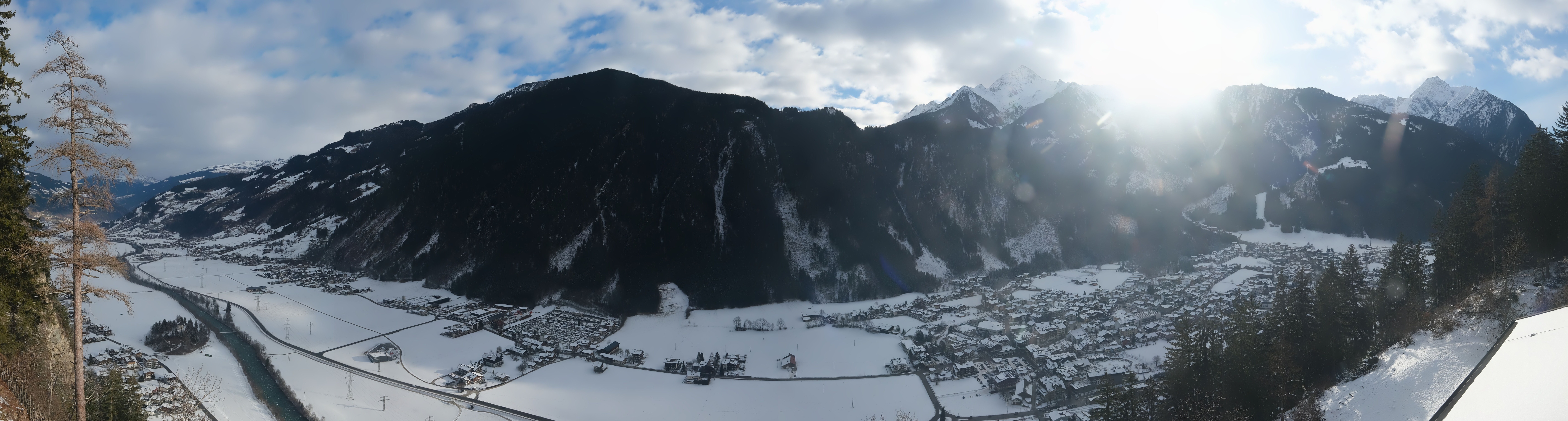 Archiv Foto Webcam Mayrhofen im Zillertal: Blick vom Gasthof Zimmereben