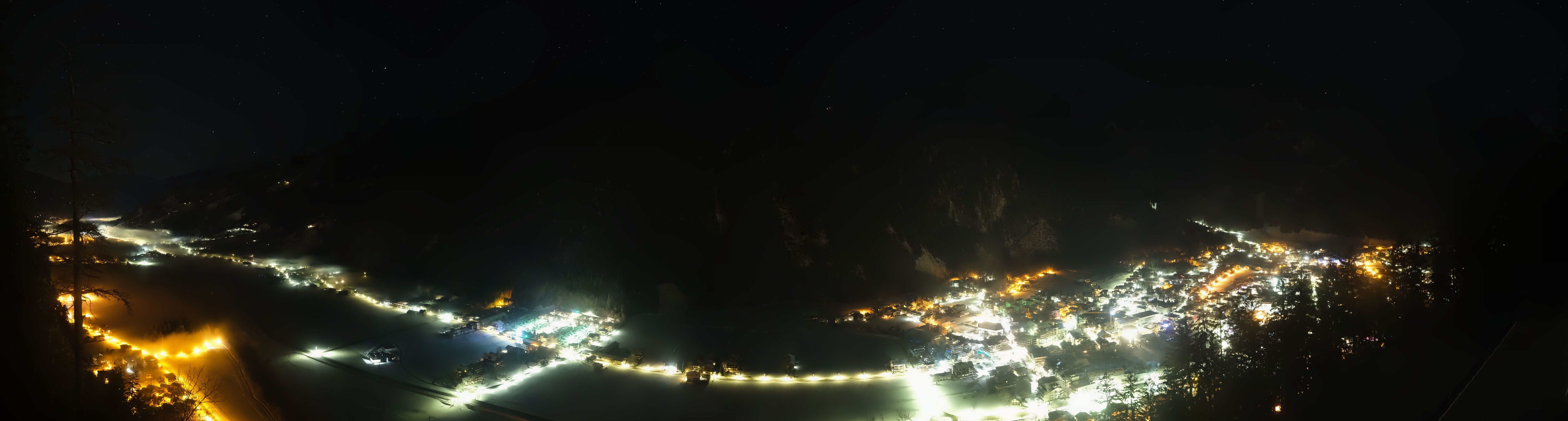 Archiv Foto Webcam Mayrhofen im Zillertal: Blick vom Gasthof Zimmereben