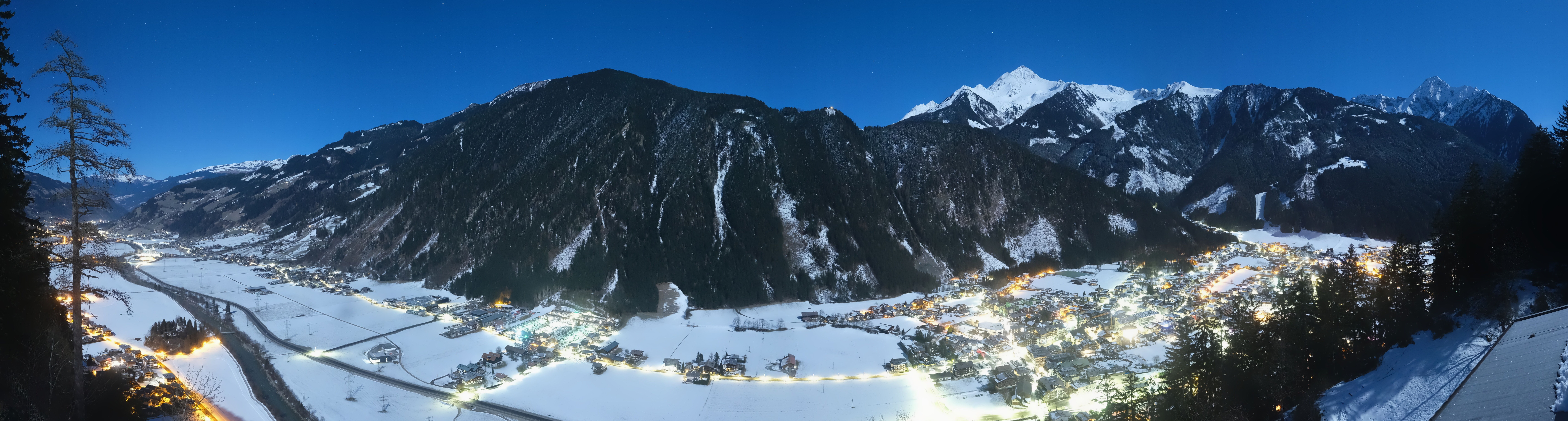 Archiv Foto Webcam Mayrhofen im Zillertal: Blick vom Gasthof Zimmereben
