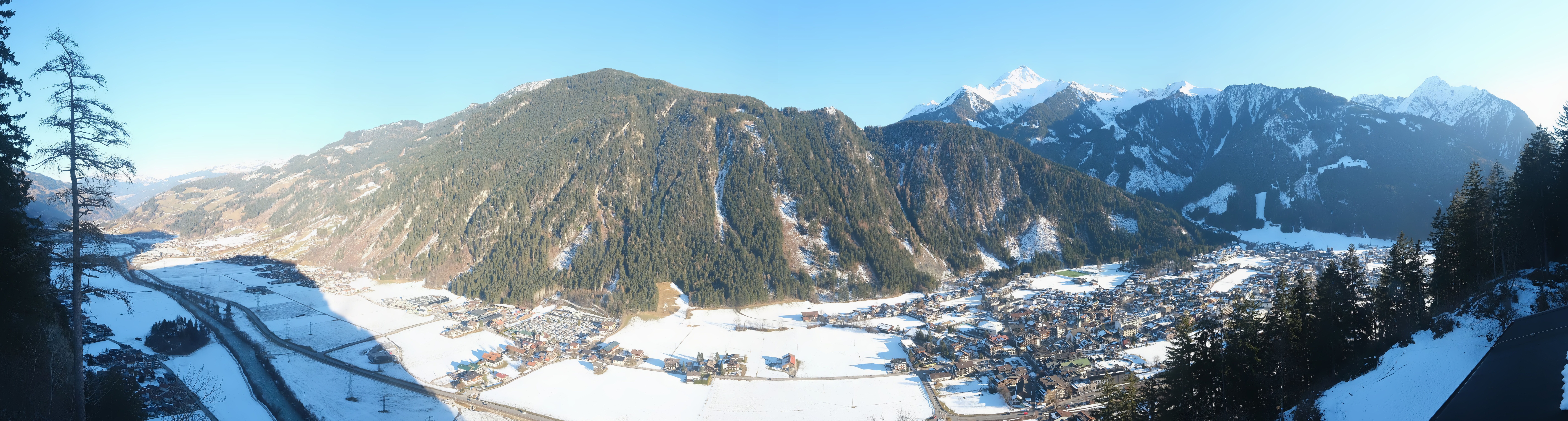 Archiv Foto Webcam Mayrhofen im Zillertal: Blick vom Gasthof Zimmereben