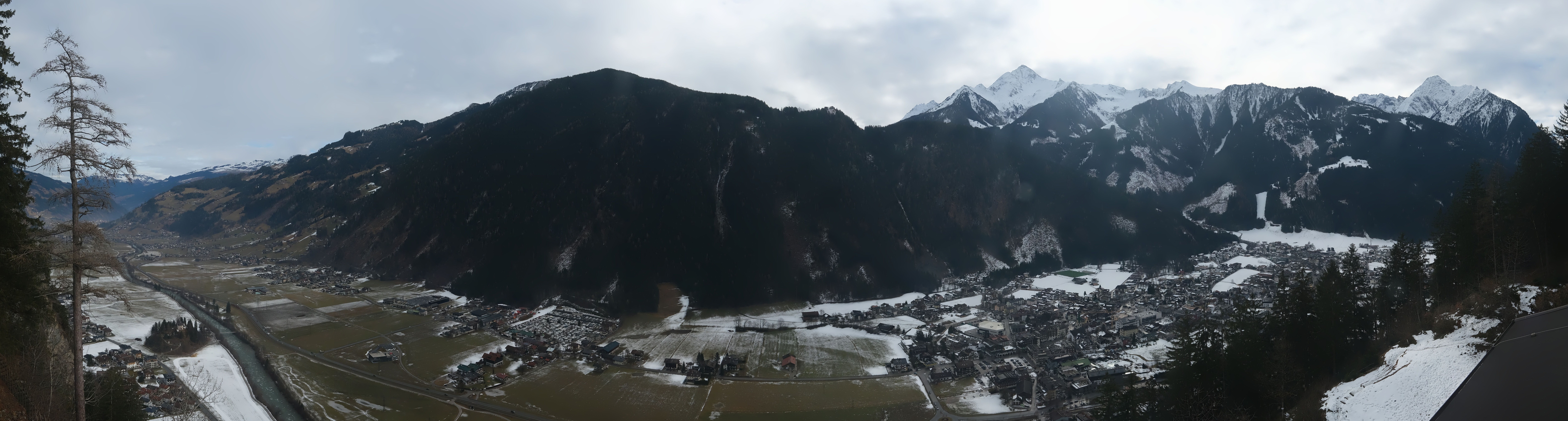 Archiv Foto Webcam Mayrhofen im Zillertal: Blick vom Gasthof Zimmereben