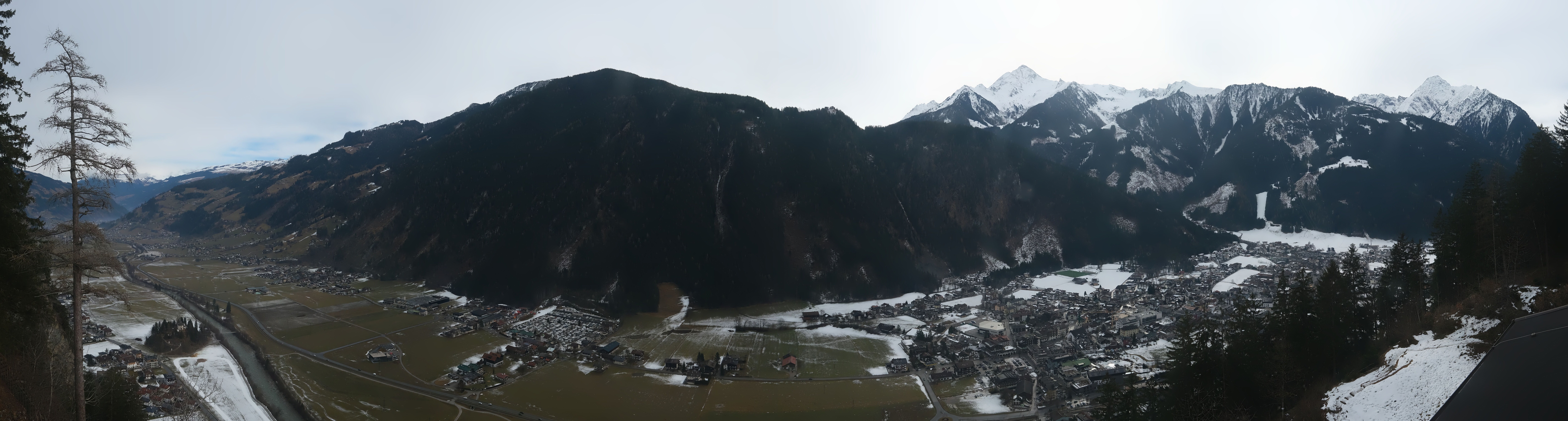 Archiv Foto Webcam Mayrhofen im Zillertal: Blick vom Gasthof Zimmereben