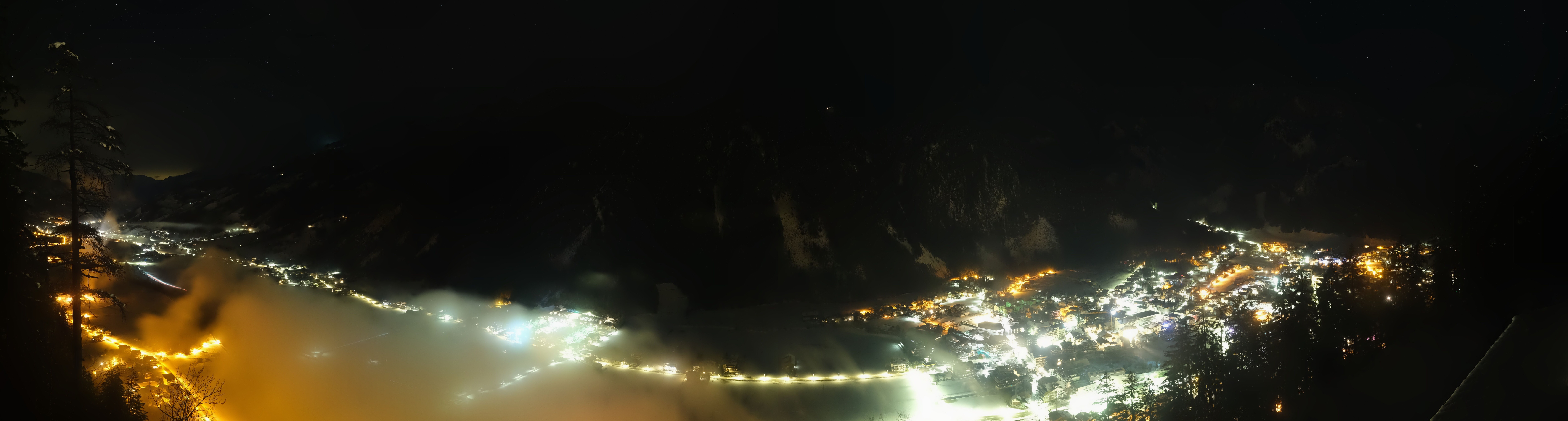 Archiv Foto Webcam Mayrhofen im Zillertal: Blick vom Gasthof Zimmereben