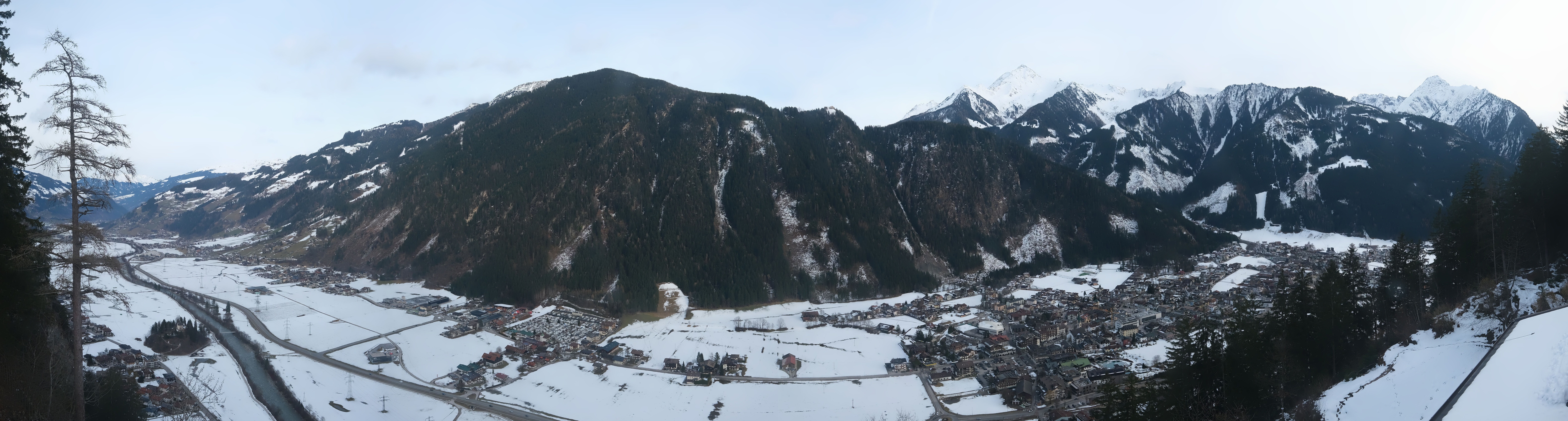 Archiv Foto Webcam Mayrhofen im Zillertal: Blick vom Gasthof Zimmereben