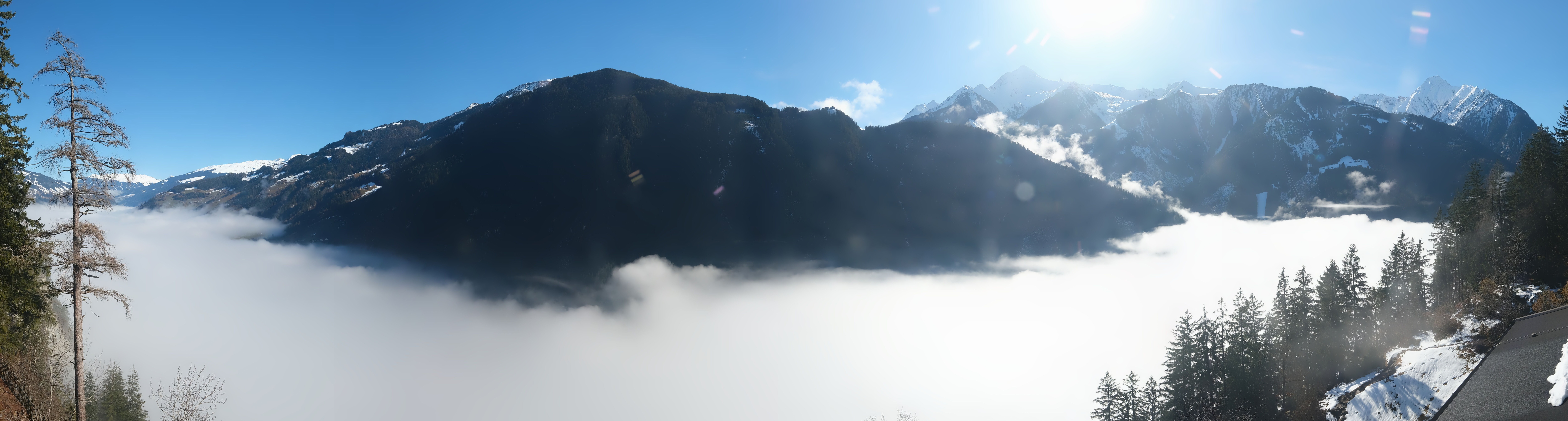 Archiv Foto Webcam Mayrhofen im Zillertal: Blick vom Gasthof Zimmereben