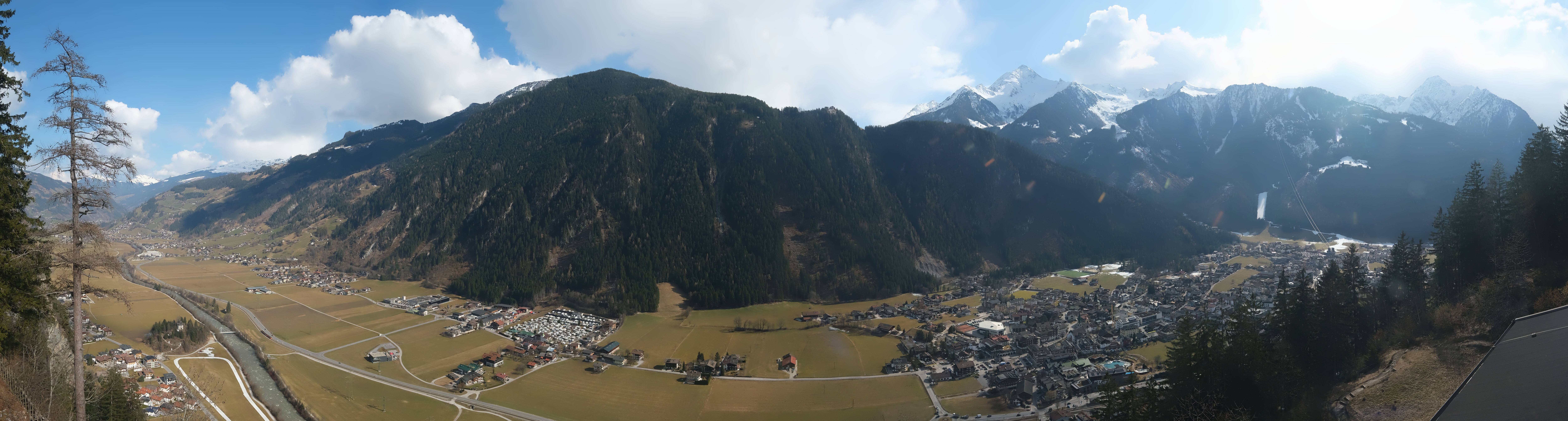 Archiv Foto Webcam Mayrhofen im Zillertal: Blick vom Gasthof Zimmereben
