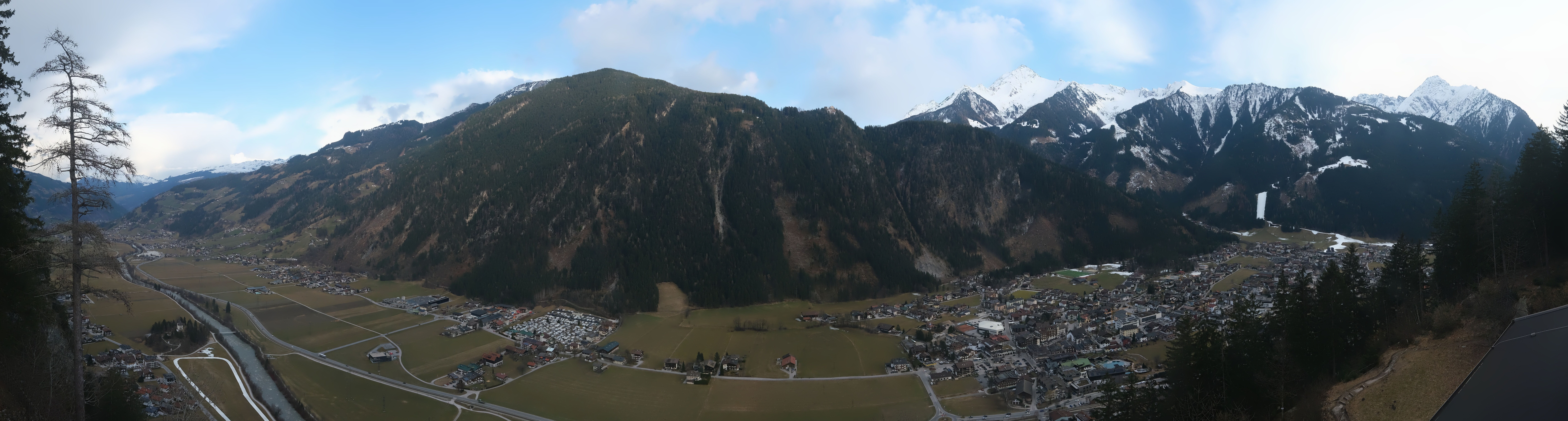 Archiv Foto Webcam Mayrhofen im Zillertal: Blick vom Gasthof Zimmereben