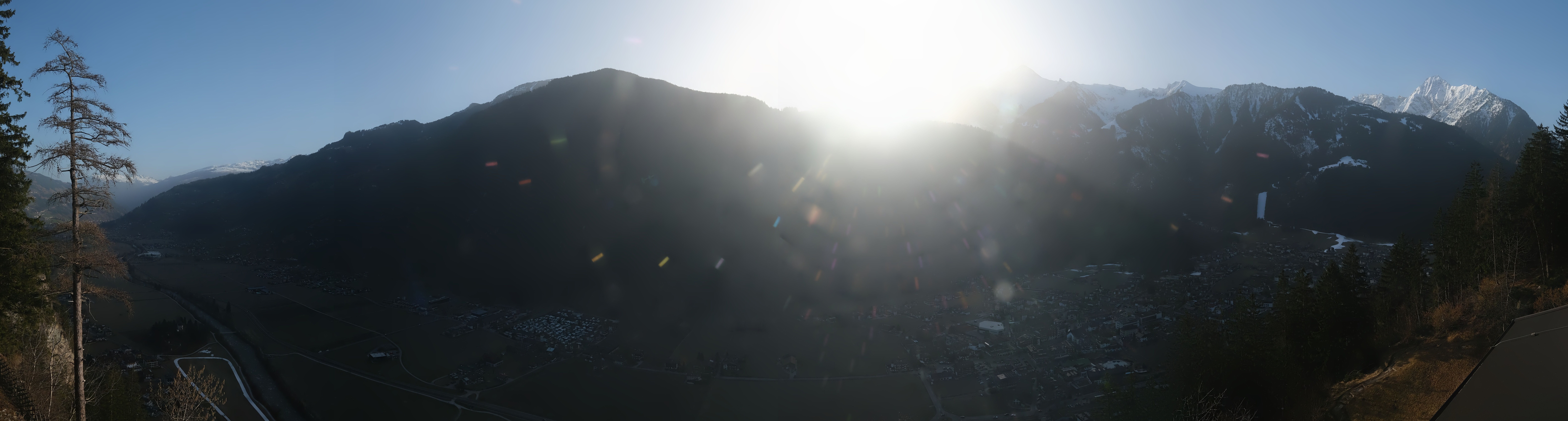 Archiv Foto Webcam Mayrhofen im Zillertal: Blick vom Gasthof Zimmereben