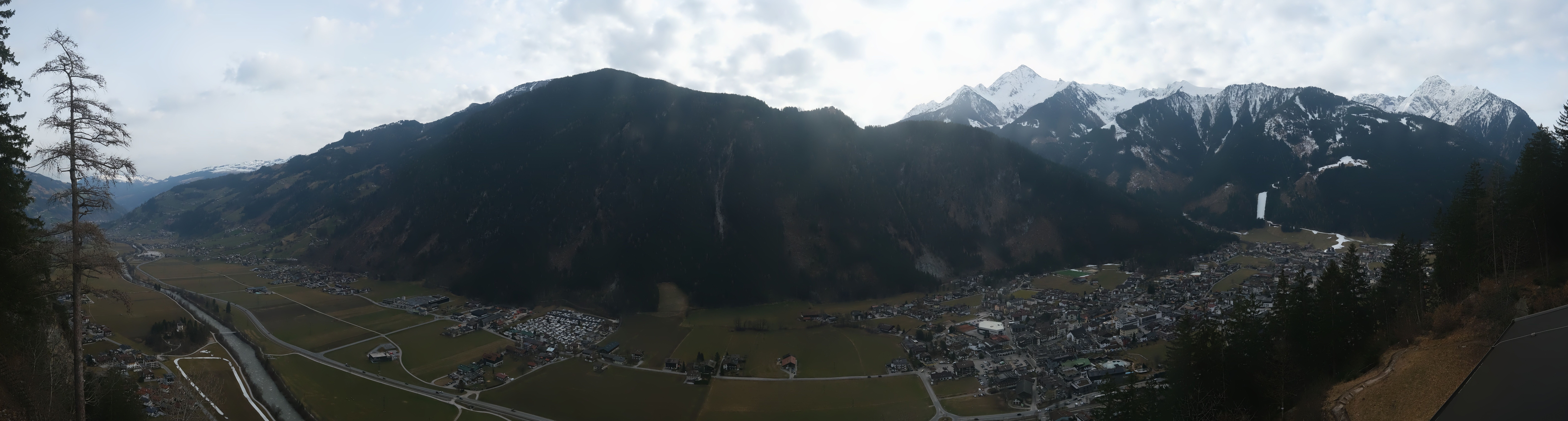 Archiv Foto Webcam Mayrhofen im Zillertal: Blick vom Gasthof Zimmereben