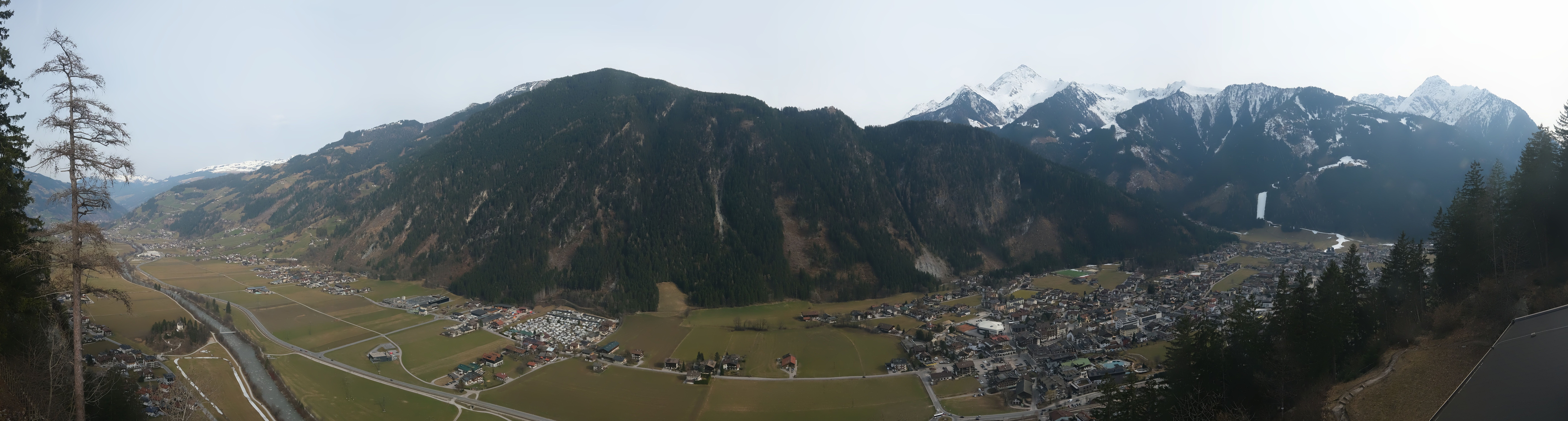 Archiv Foto Webcam Mayrhofen im Zillertal: Blick vom Gasthof Zimmereben