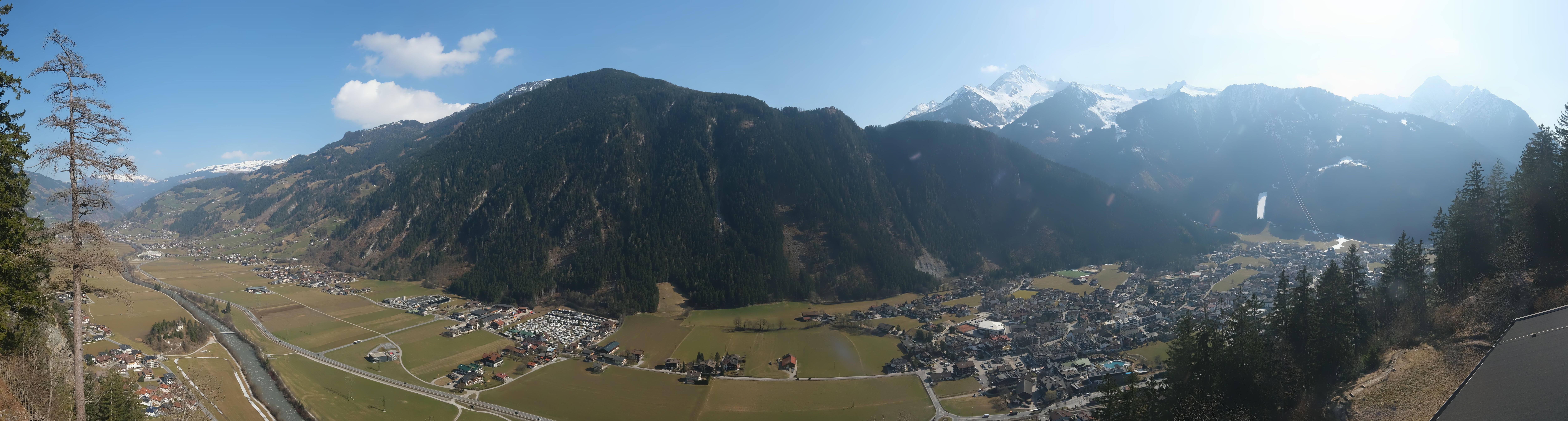Archiv Foto Webcam Mayrhofen im Zillertal: Blick vom Gasthof Zimmereben