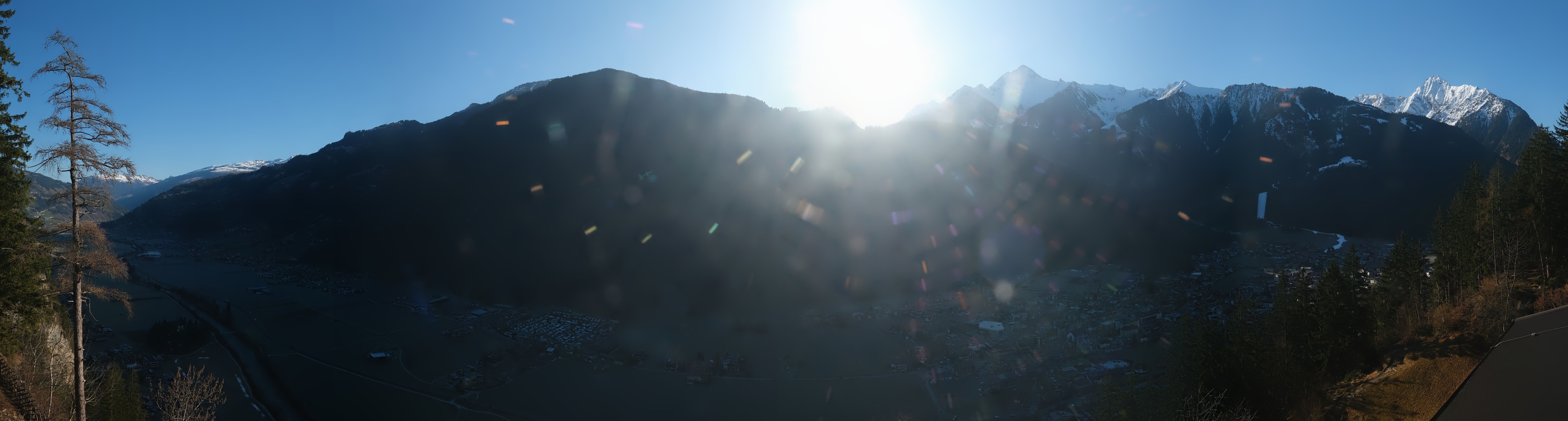 Archiv Foto Webcam Mayrhofen im Zillertal: Blick vom Gasthof Zimmereben