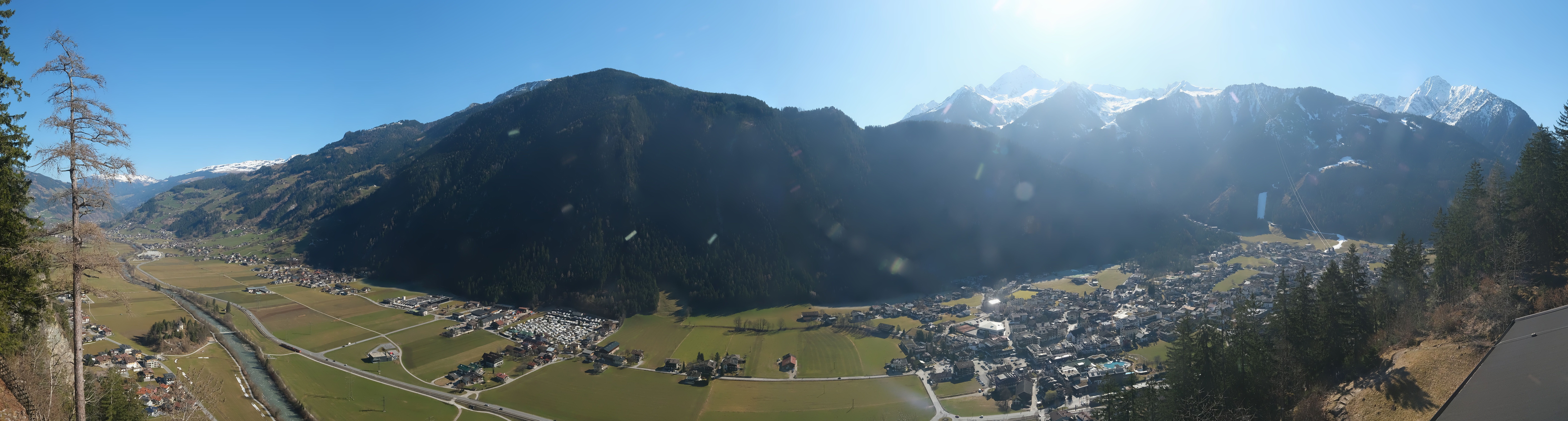 Archiv Foto Webcam Mayrhofen im Zillertal: Blick vom Gasthof Zimmereben