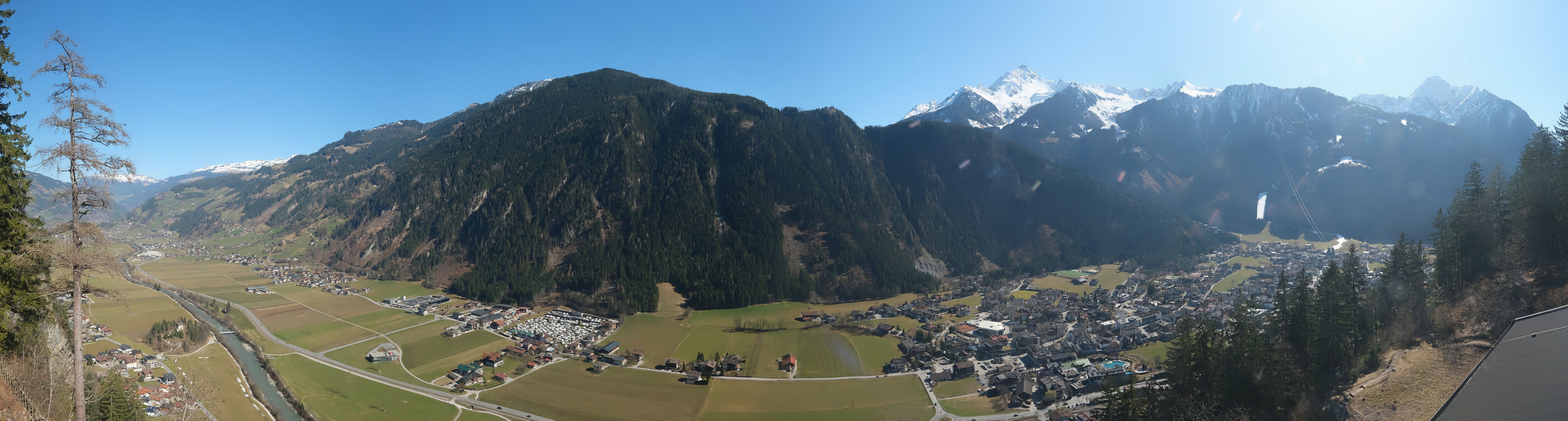 Archiv Foto Webcam Mayrhofen im Zillertal: Blick vom Gasthof Zimmereben