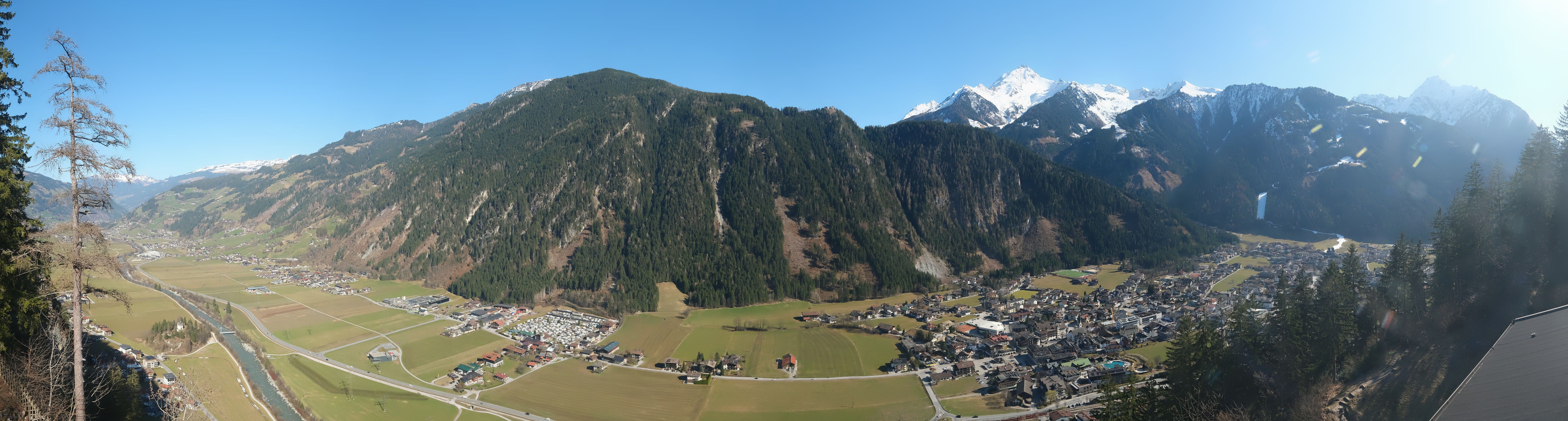 Archiv Foto Webcam Mayrhofen im Zillertal: Blick vom Gasthof Zimmereben