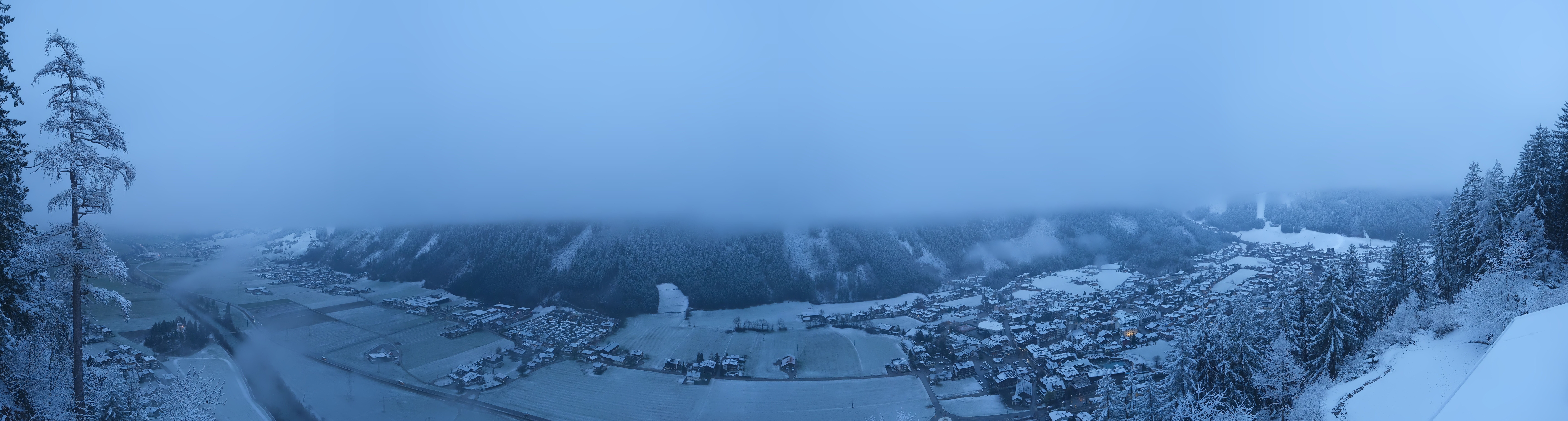 Archiv Foto Webcam Mayrhofen im Zillertal: Blick vom Gasthof Zimmereben