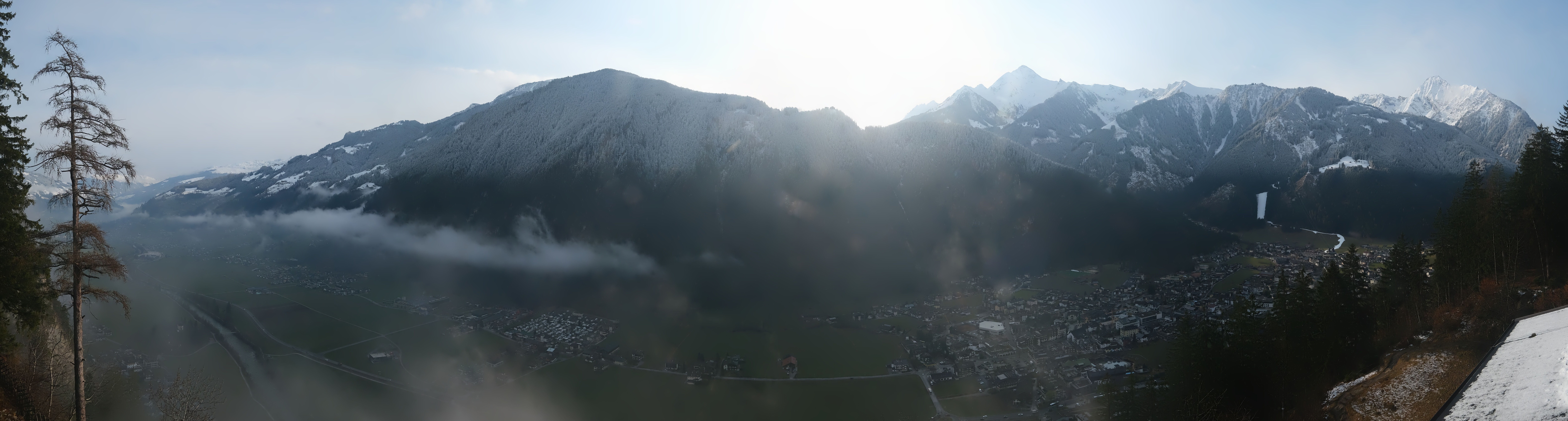 Archived image Webcam Mayrhofen im Zillertal: Zimmereben