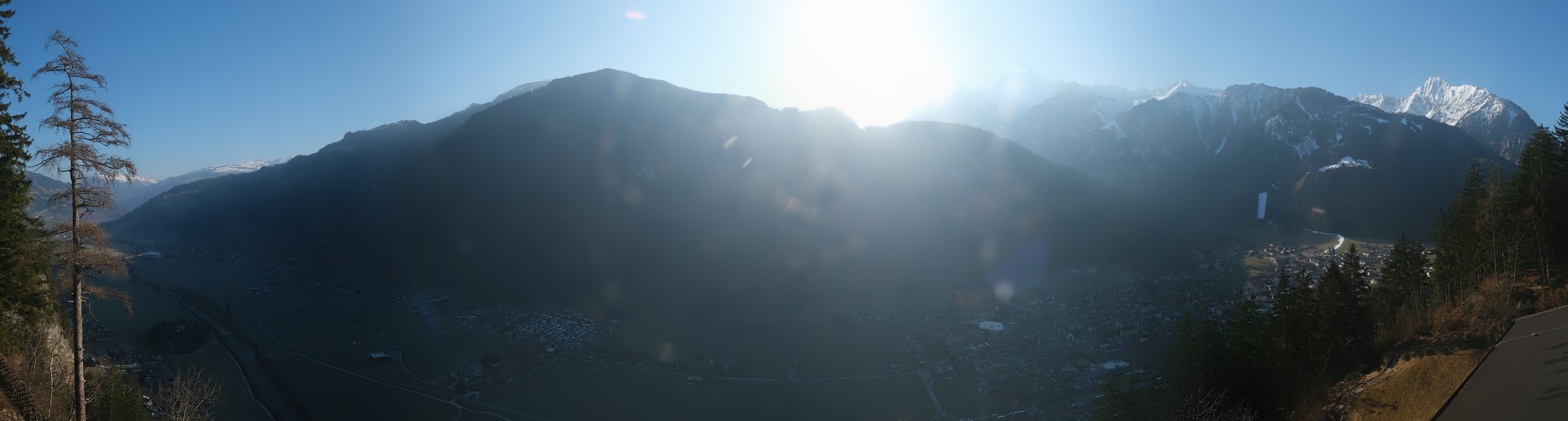 Archiv Foto Webcam Mayrhofen im Zillertal: Blick vom Gasthof Zimmereben