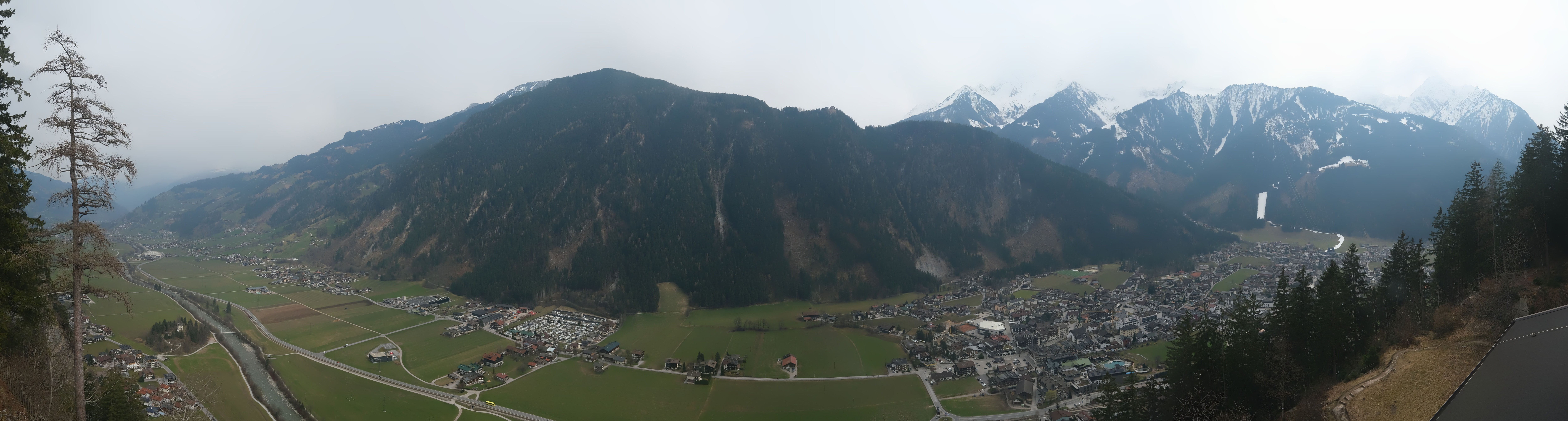 Archiv Foto Webcam Mayrhofen im Zillertal: Blick vom Gasthof Zimmereben