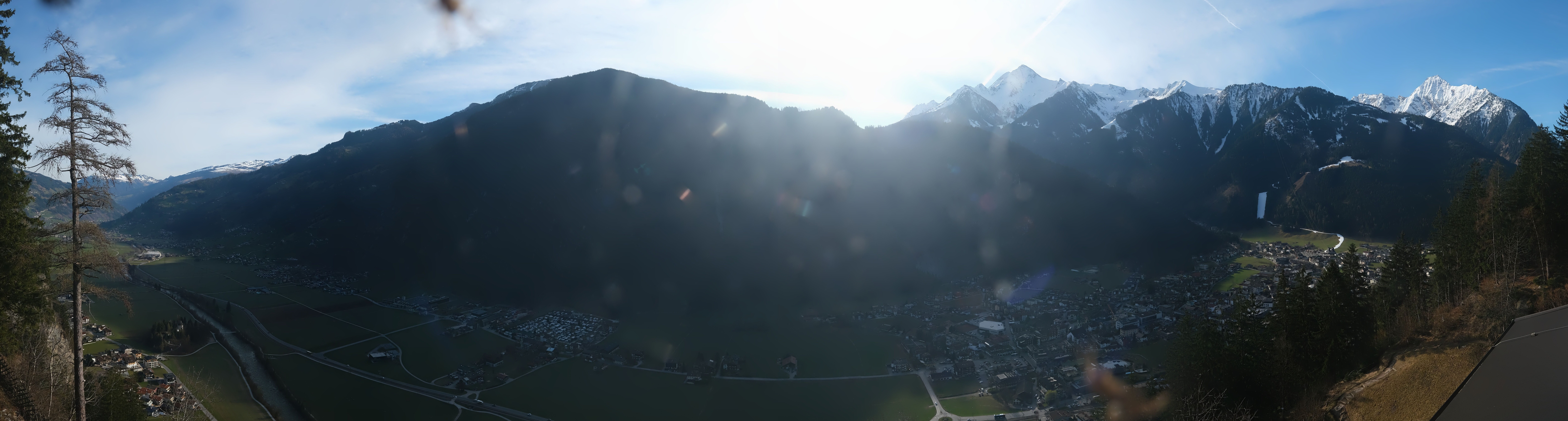 Archived image Webcam Mayrhofen im Zillertal: Zimmereben