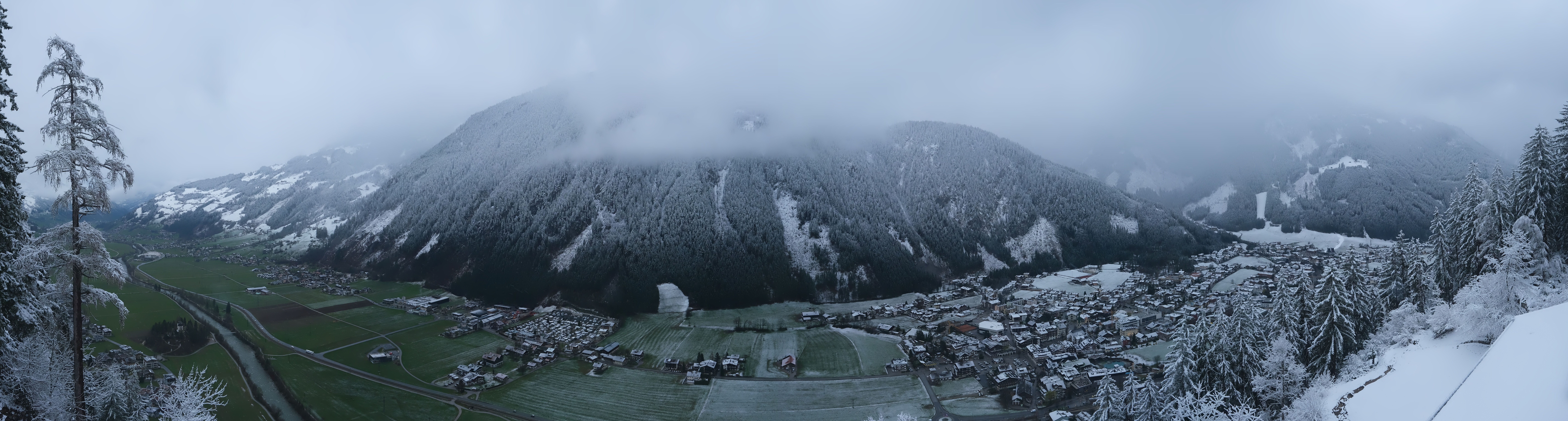 Archiv Foto Webcam Mayrhofen im Zillertal: Blick vom Gasthof Zimmereben