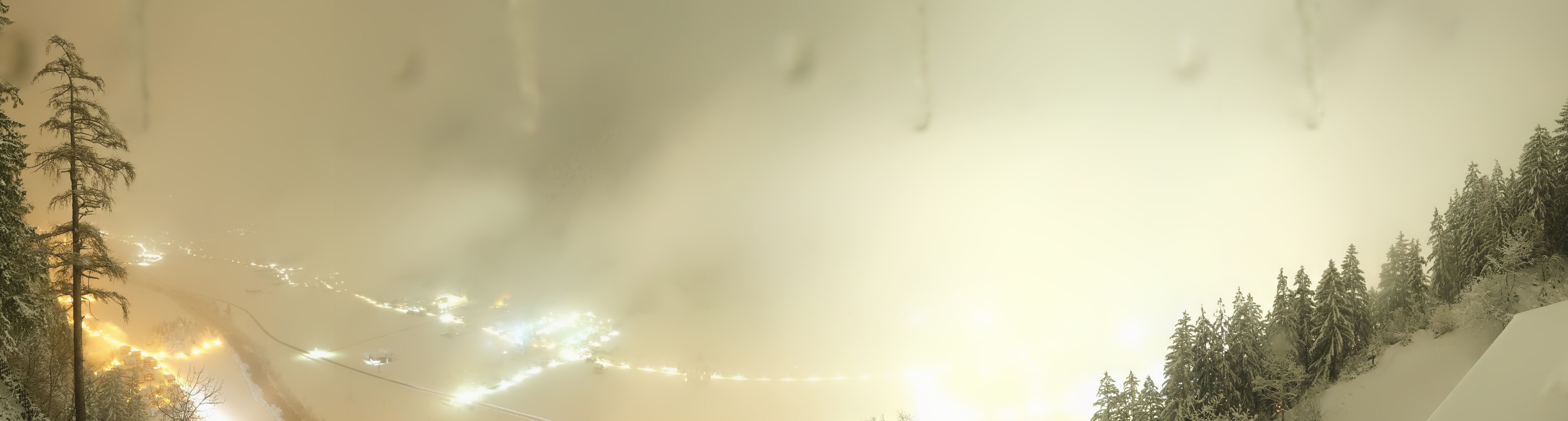 Archived image Webcam Mayrhofen im Zillertal: Zimmereben