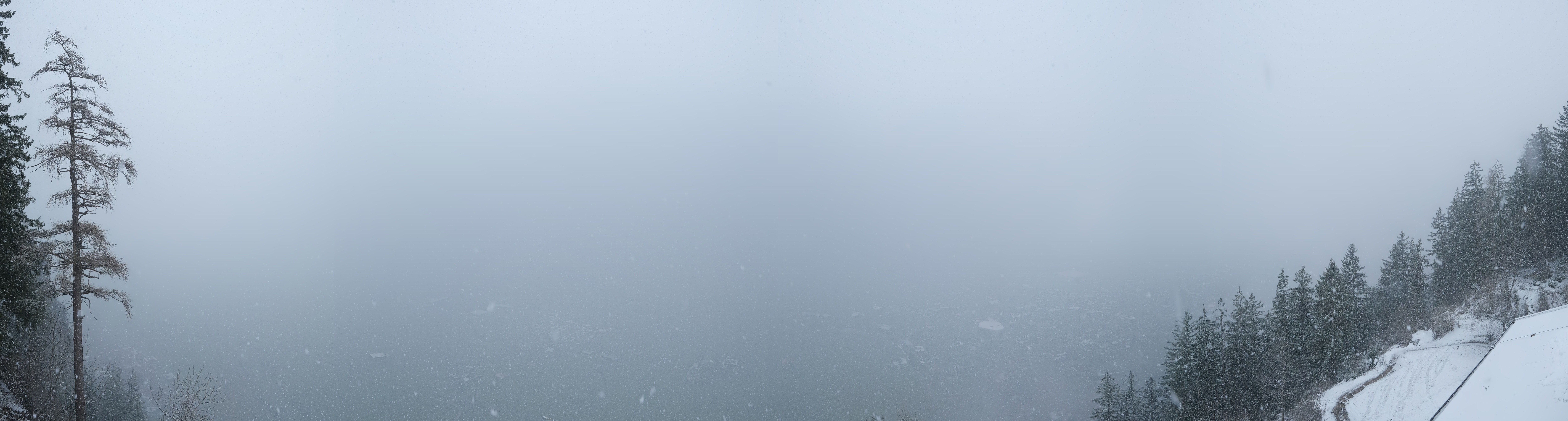 Archived image Webcam Mayrhofen im Zillertal: Zimmereben