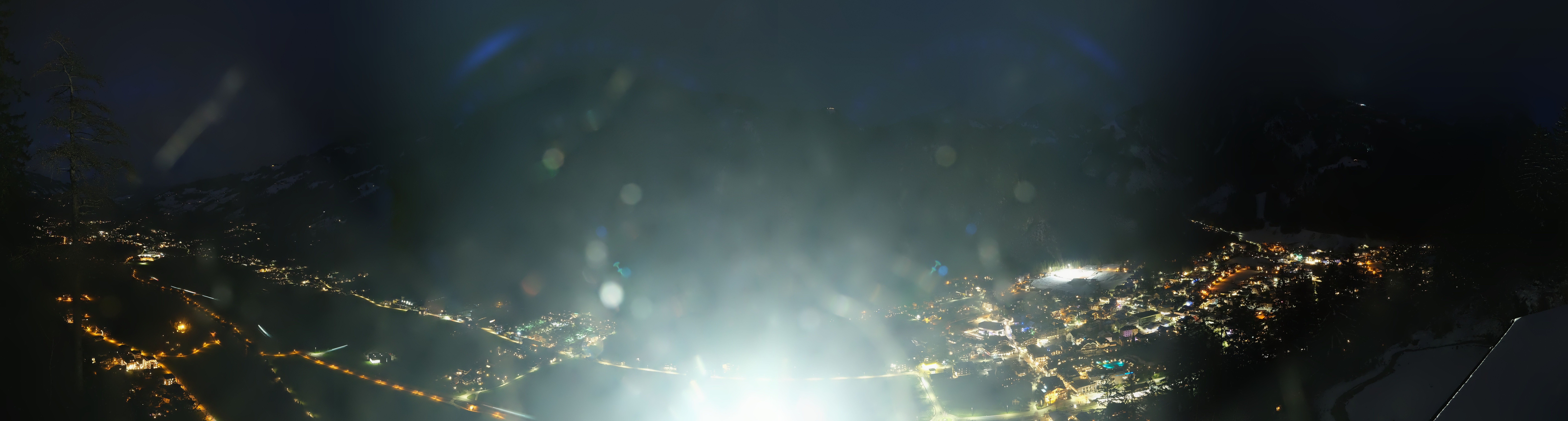 Archiv Foto Webcam Mayrhofen im Zillertal: Blick vom Gasthof Zimmereben