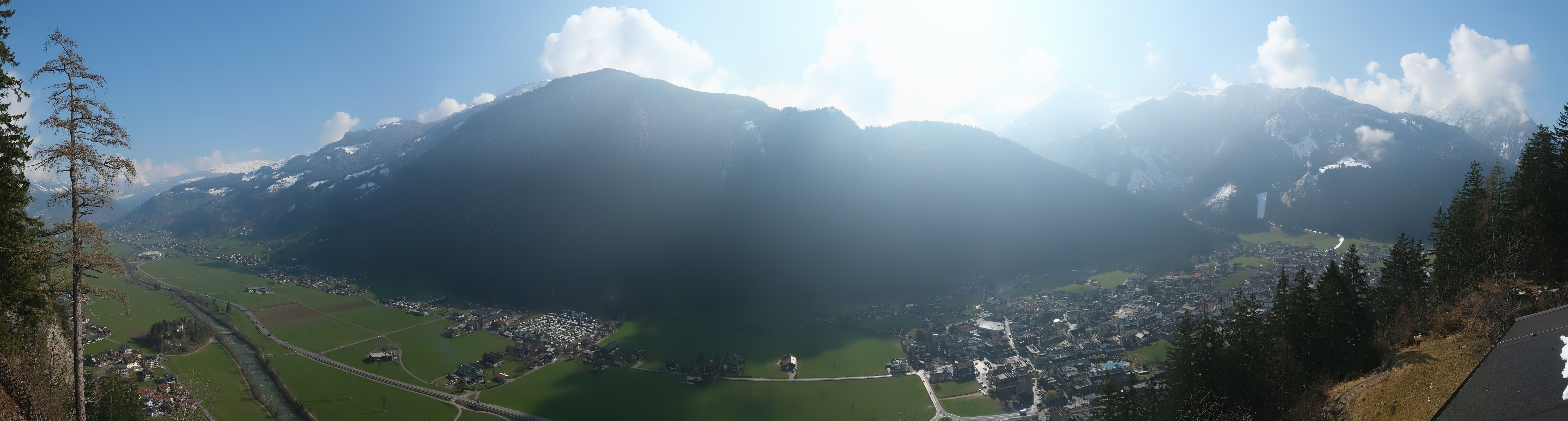 Archiv Foto Webcam Mayrhofen im Zillertal: Blick vom Gasthof Zimmereben