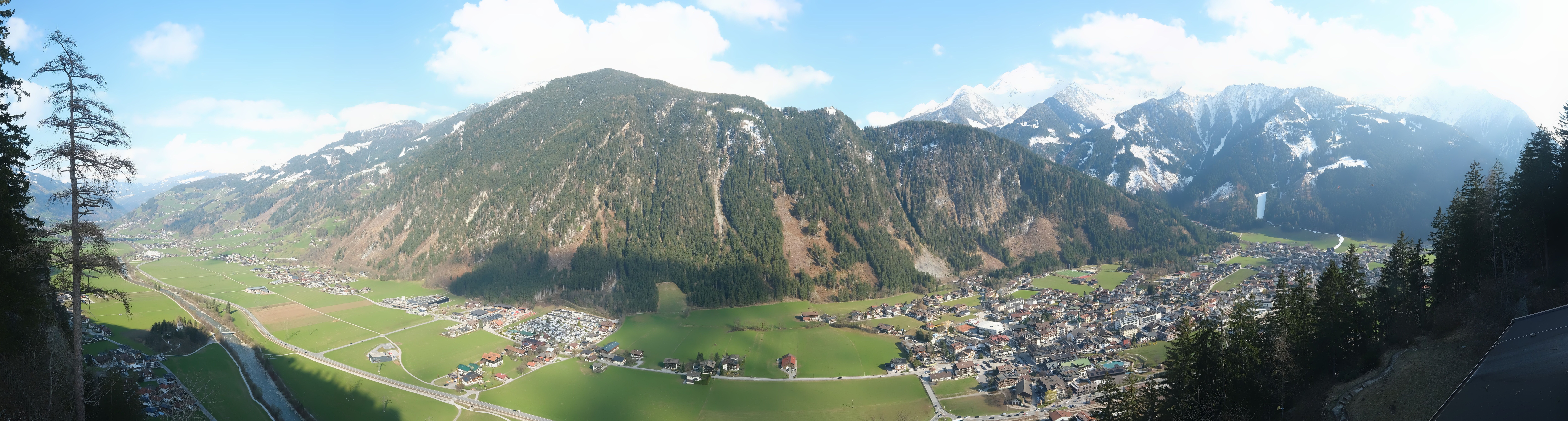 Archiv Foto Webcam Mayrhofen im Zillertal: Blick vom Gasthof Zimmereben