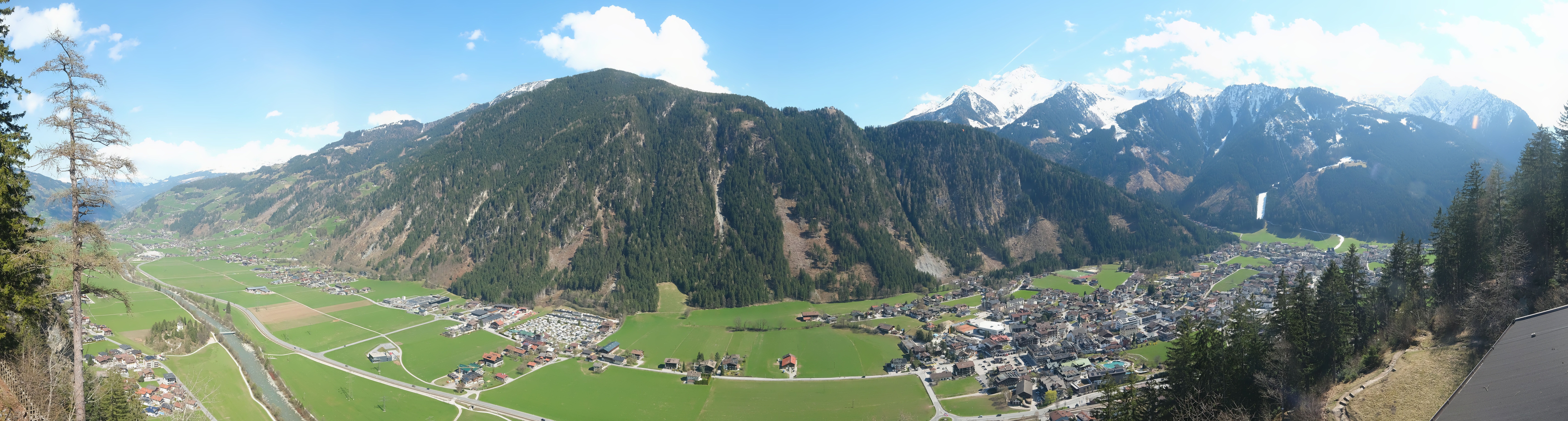 Archiv Foto Webcam Mayrhofen im Zillertal: Blick vom Gasthof Zimmereben