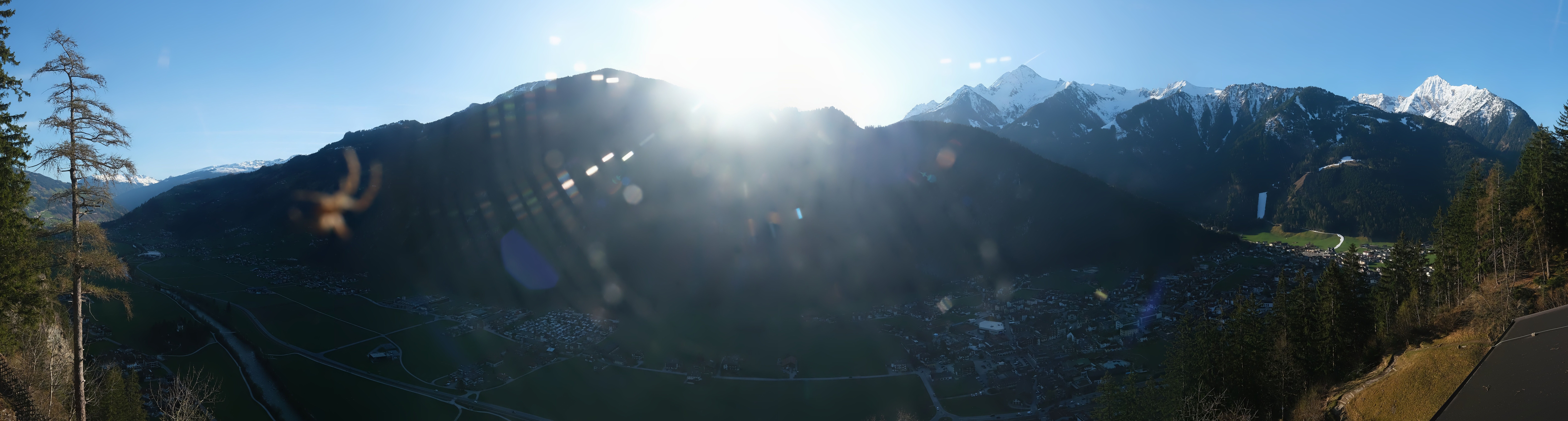 Archiv Foto Webcam Mayrhofen im Zillertal: Blick vom Gasthof Zimmereben