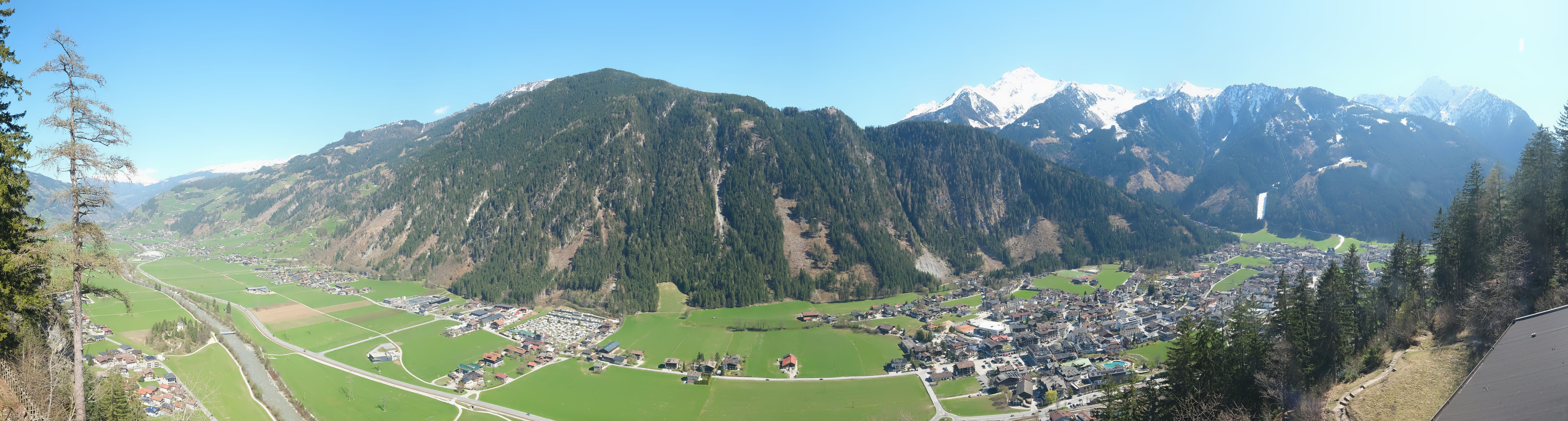 Archiv Foto Webcam Mayrhofen im Zillertal: Blick vom Gasthof Zimmereben