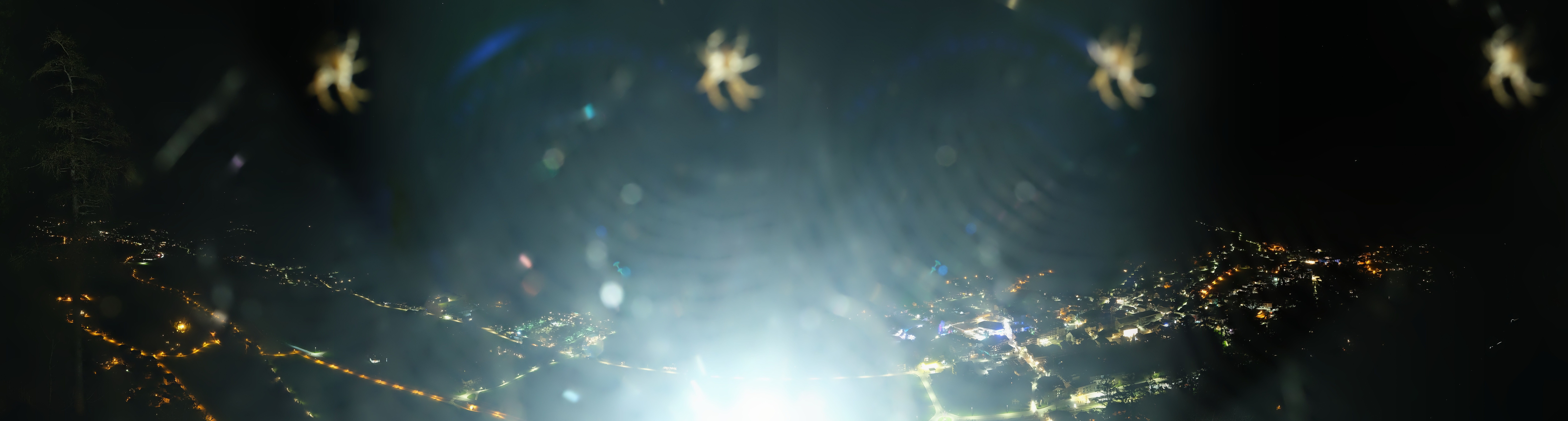 Archiv Foto Webcam Mayrhofen im Zillertal: Blick vom Gasthof Zimmereben