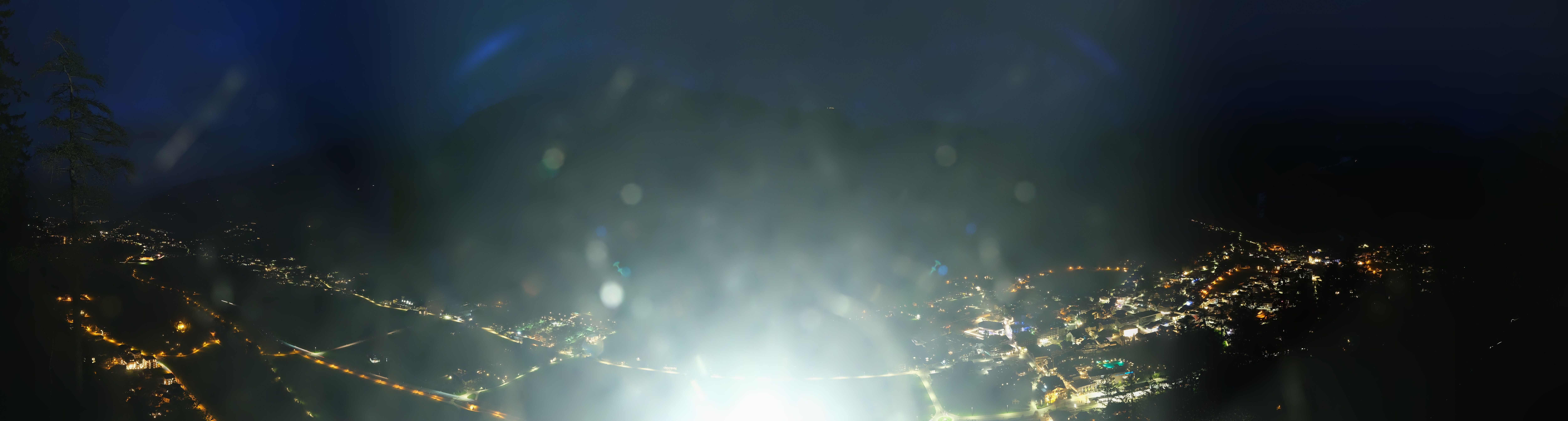 Archived image Webcam Mayrhofen im Zillertal: Zimmereben