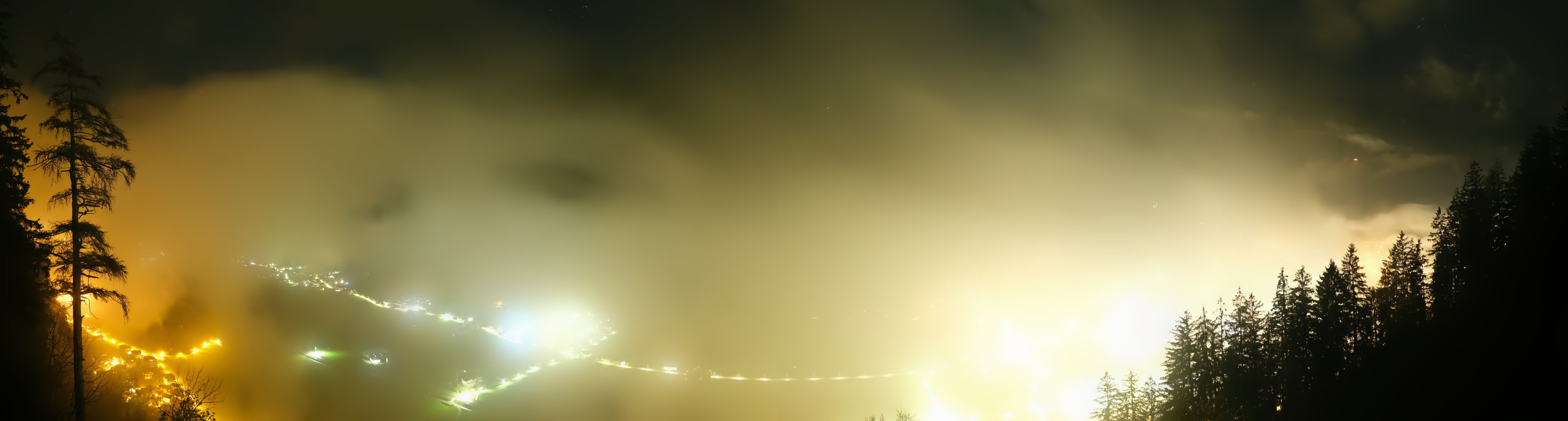 Archived image Webcam Mayrhofen im Zillertal: Zimmereben