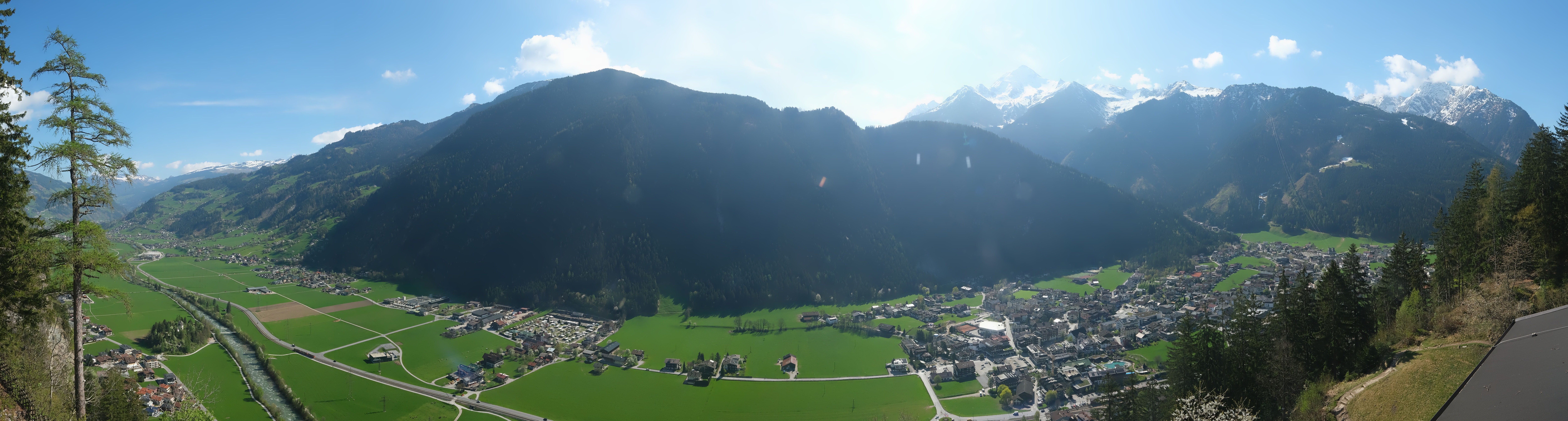 Archiv Foto Webcam Mayrhofen im Zillertal: Blick vom Gasthof Zimmereben