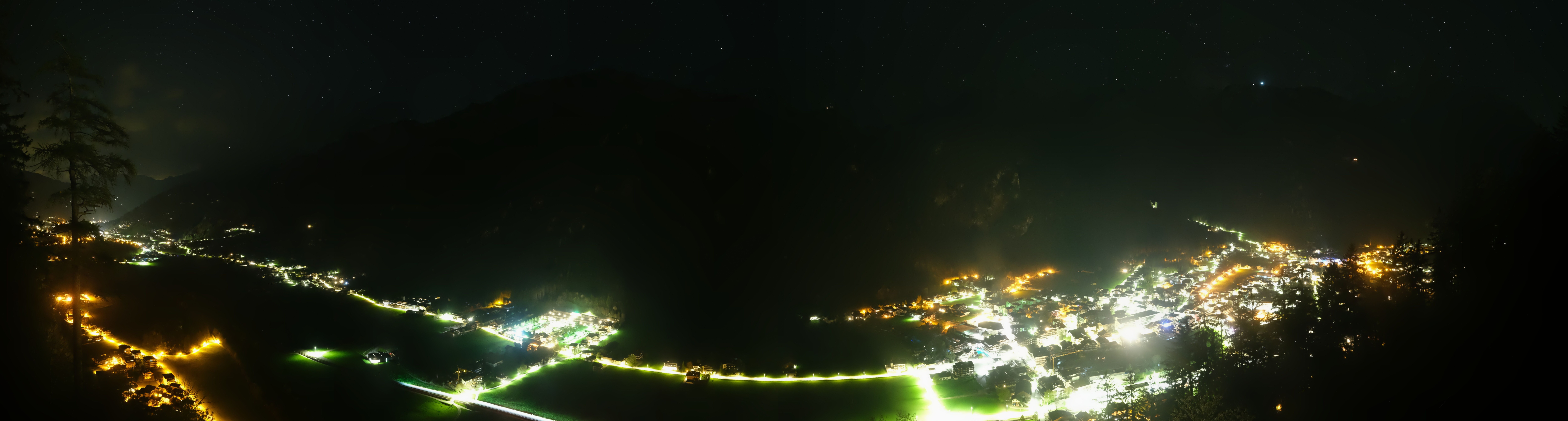 Archiv Foto Webcam Mayrhofen im Zillertal: Blick vom Gasthof Zimmereben