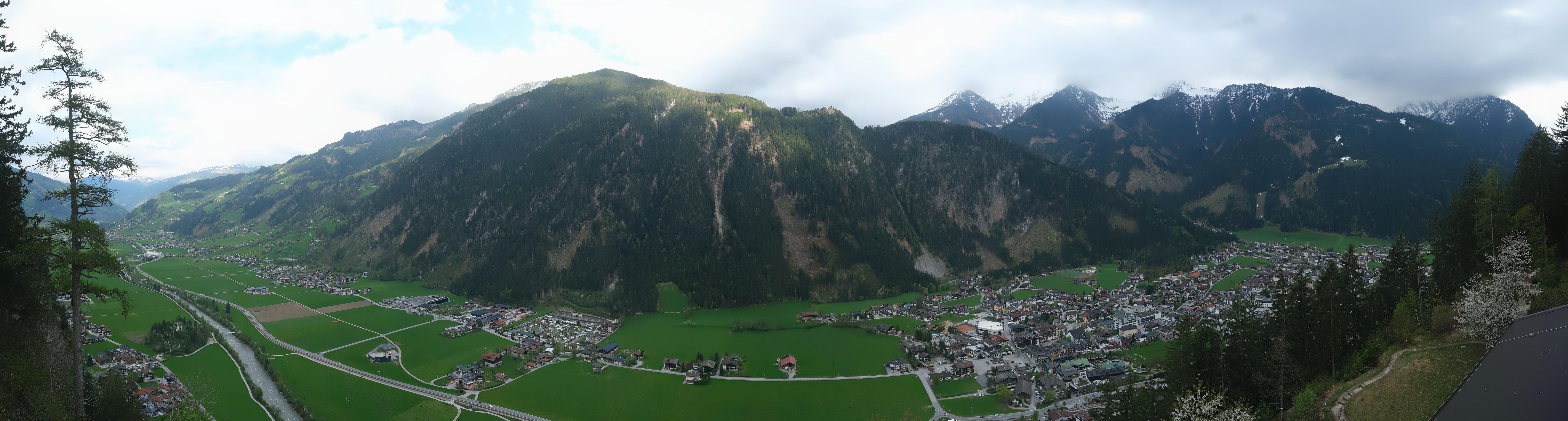 Archiv Foto Webcam Mayrhofen im Zillertal: Blick vom Gasthof Zimmereben