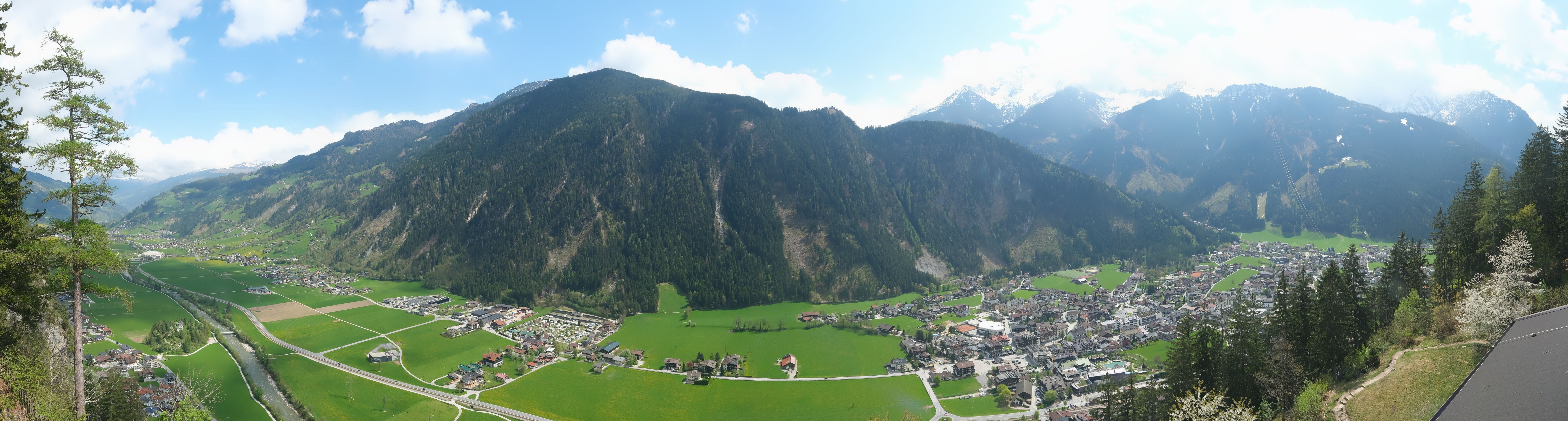 Archiv Foto Webcam Mayrhofen im Zillertal: Blick vom Gasthof Zimmereben