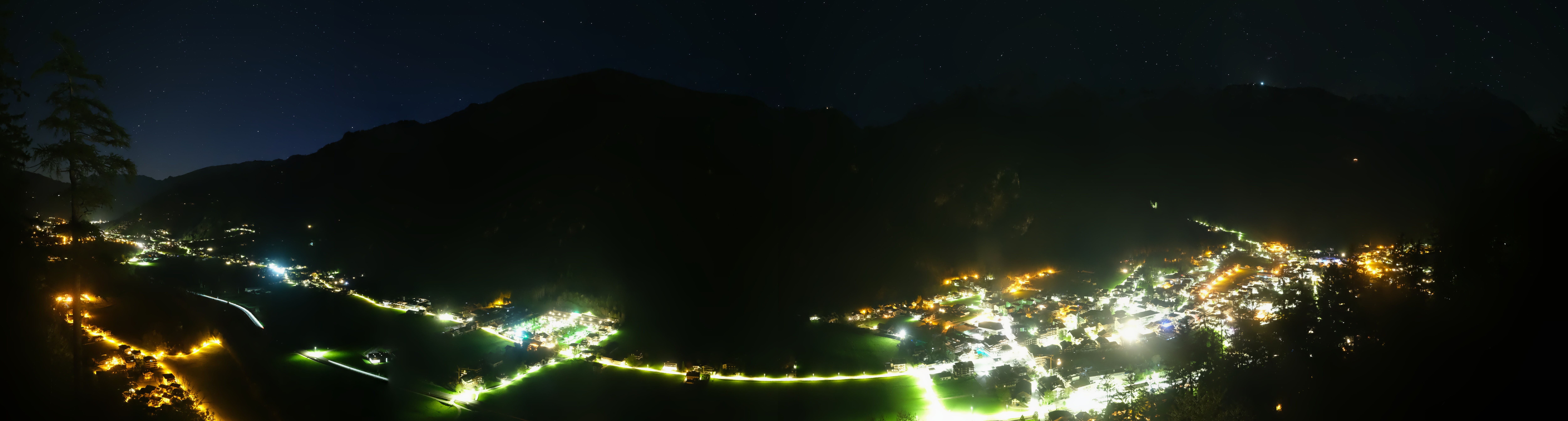 Archiv Foto Webcam Mayrhofen im Zillertal: Blick vom Gasthof Zimmereben