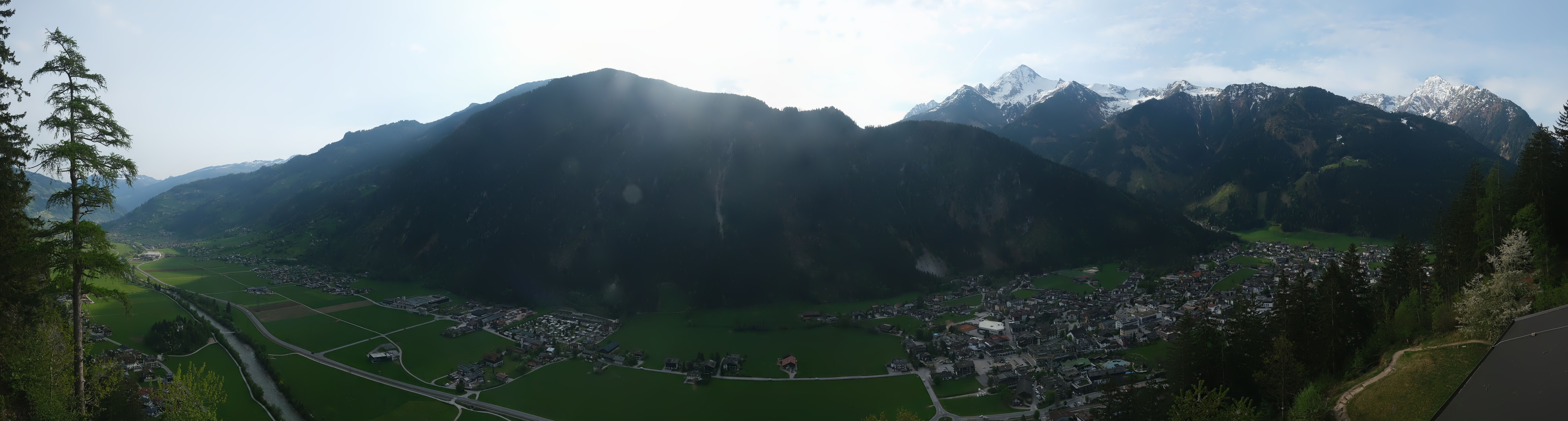 Archiv Foto Webcam Mayrhofen im Zillertal: Blick vom Gasthof Zimmereben