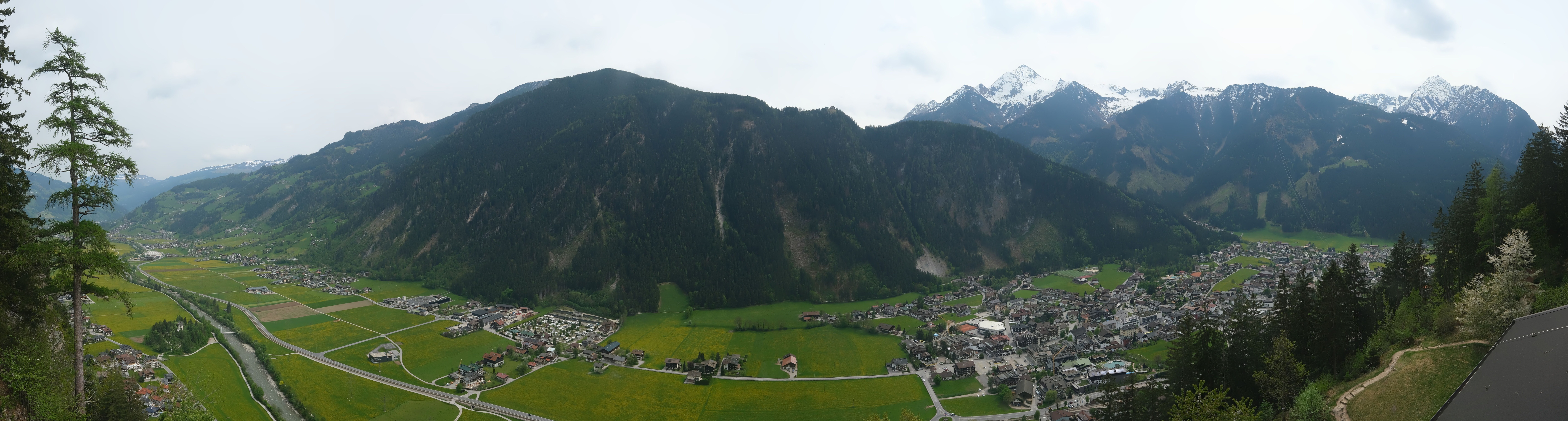 Archiv Foto Webcam Mayrhofen im Zillertal: Blick vom Gasthof Zimmereben