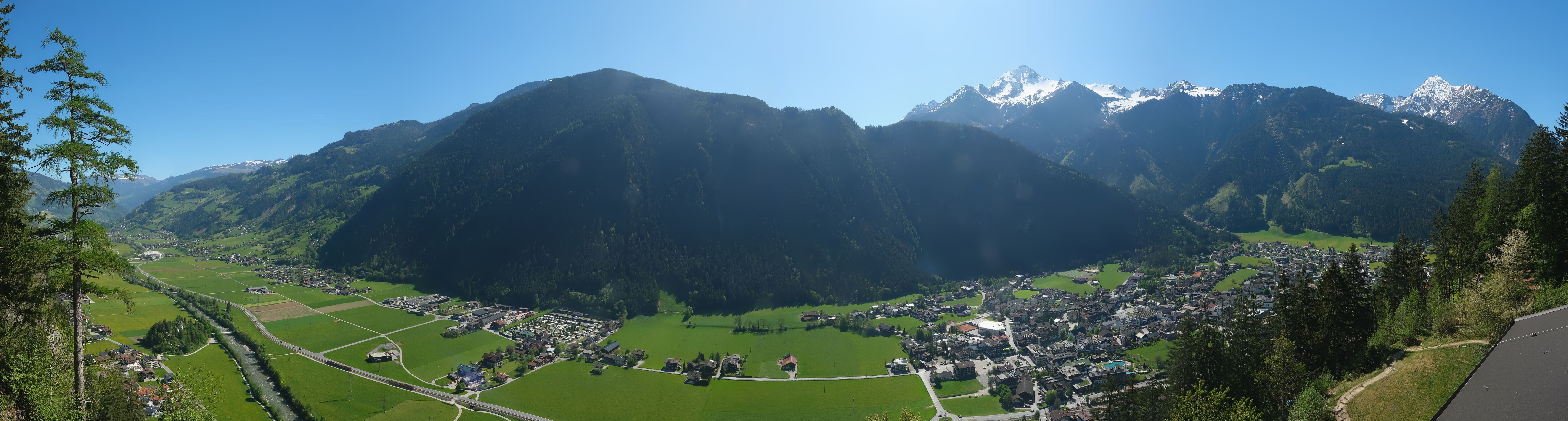 Archived image Webcam Mayrhofen im Zillertal: Zimmereben