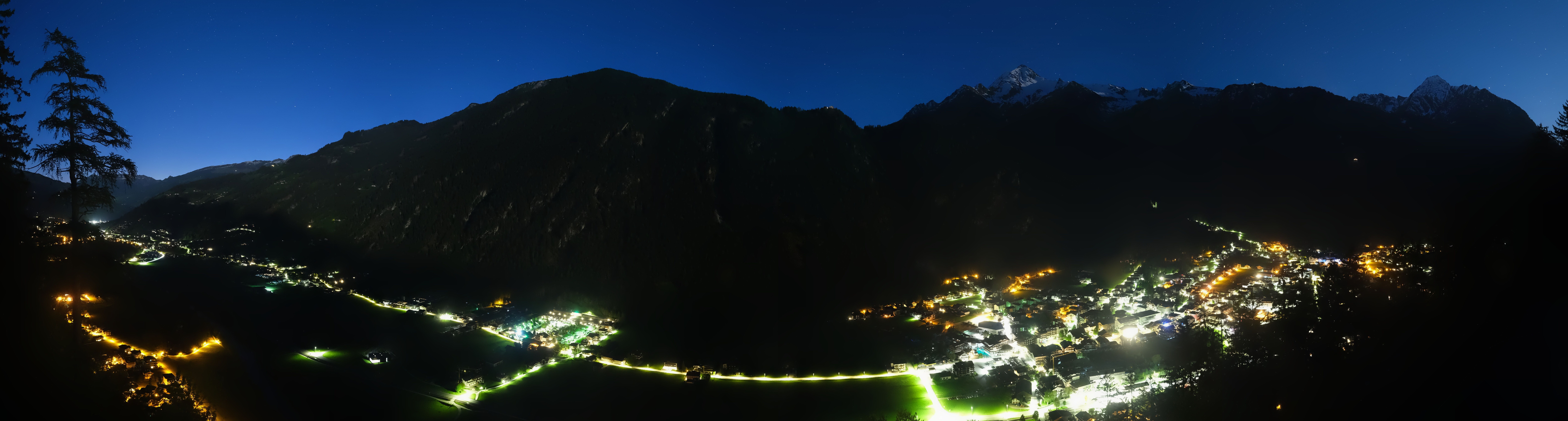 Archiv Foto Webcam Mayrhofen im Zillertal: Blick vom Gasthof Zimmereben