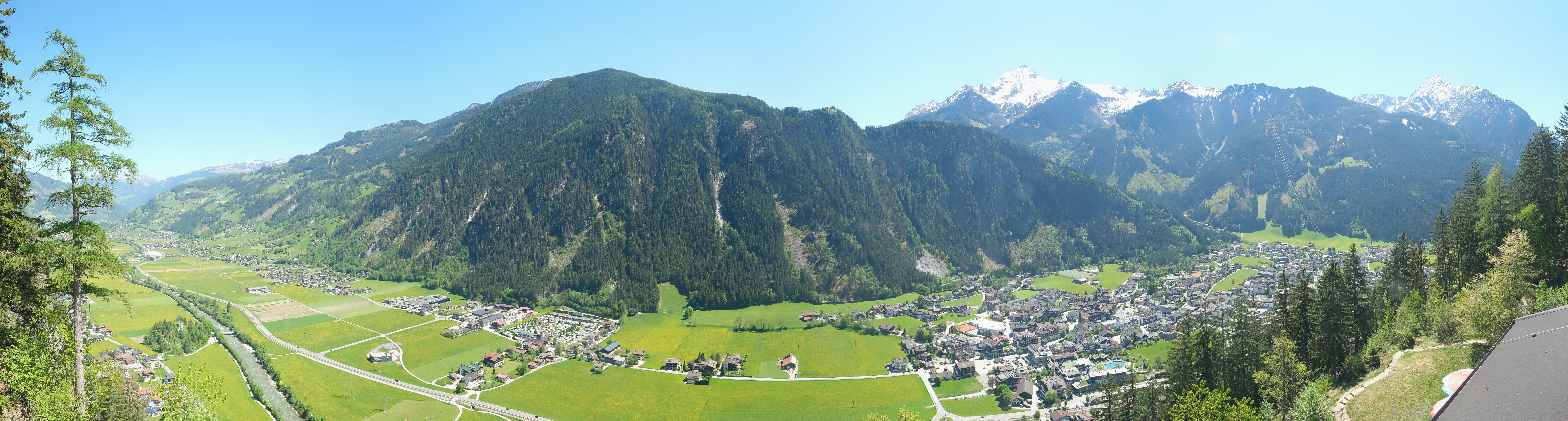 Archiv Foto Webcam Mayrhofen im Zillertal: Blick vom Gasthof Zimmereben