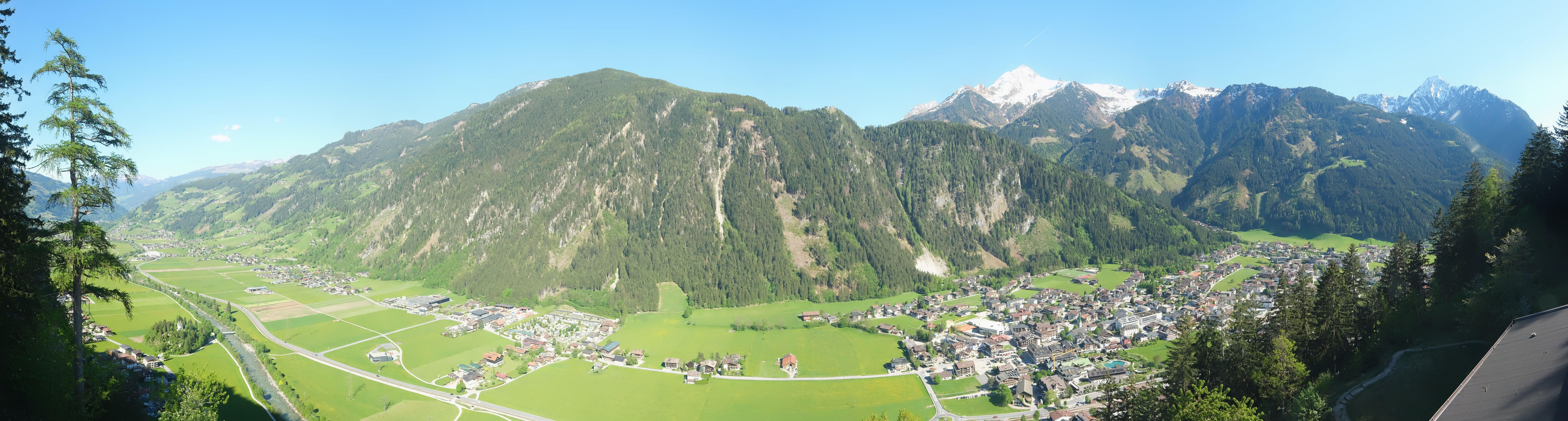 Archiv Foto Webcam Mayrhofen im Zillertal: Blick vom Gasthof Zimmereben